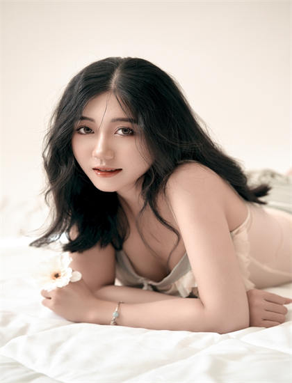 杨光的夏天全集在线观看_疯马夜总会演出视频在线观看_老师带学生应援明星违反职业道德